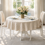 Okrągły obrus bawełniany w biało-beżową kratę Beige Gingham