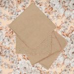 Obrus w kwiaty Gray Camellia - obrazek 6