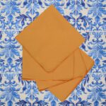 Serwetki Sotto Voce Saffron na Majolica Blue